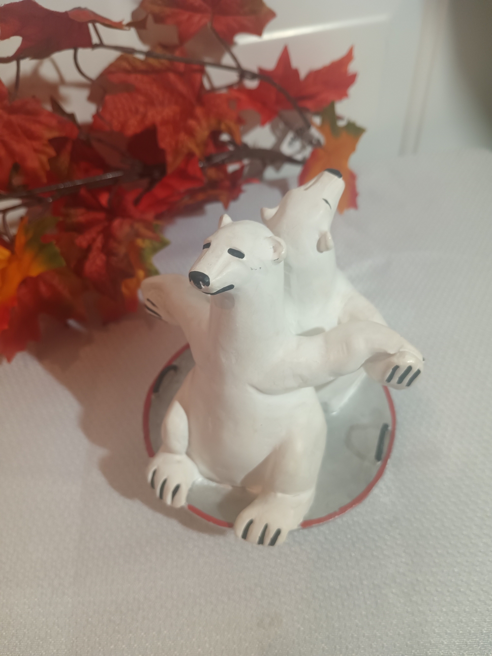 Dept 56 Polar Bears On Snow Disc Figurine Vintage